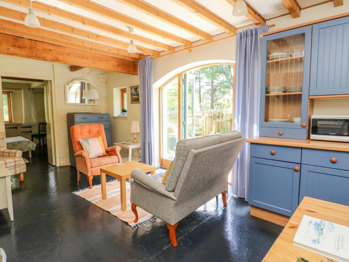 The Garden Flat Apartment Fort William Exterior photo